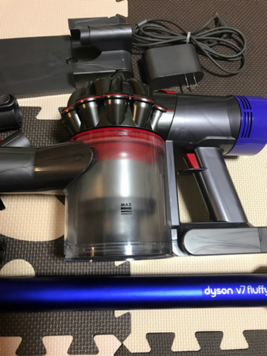 dyson v7 fluffy ダイソン