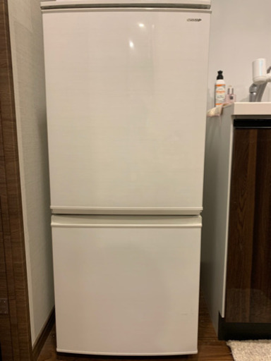 【SHARP】容量128L 両開き型冷蔵庫