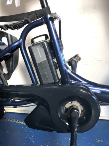 ヤマハ　パスキッスミニ　20インチ 3人乗り 8.7ah デジタル　電動自転車　1207