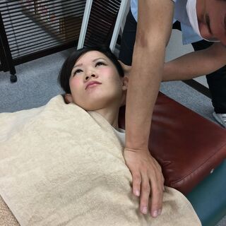肩甲骨はがします！肩こり・首こり・頭痛に特化した整骨院です！ - 地元のお店