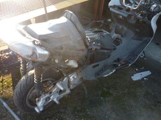 ヤマハ　マジェスティSG03J　鍵書類あり　エンジン不動現状車　部品取りなどに