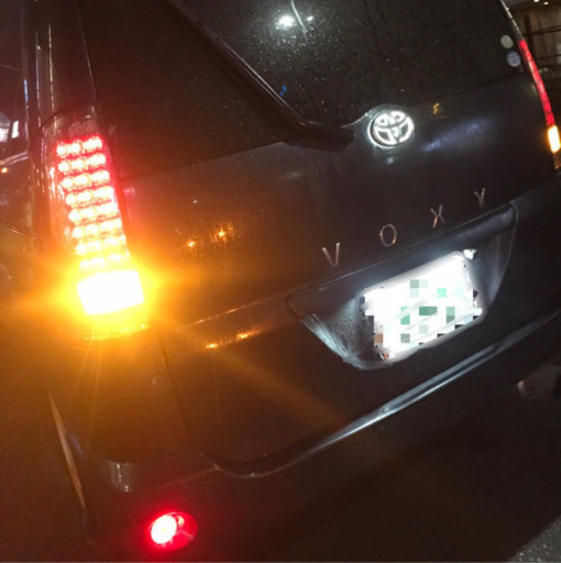 ヴォクシー  60.65サイドミラーとテールセット