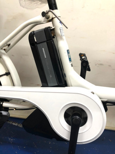 ブリヂストン ビッケ　20インチ 8.9ah デジタル　電動自転車　電動アシスト　1207