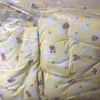 ほとんど使ってません！ミッキーのお布団セット