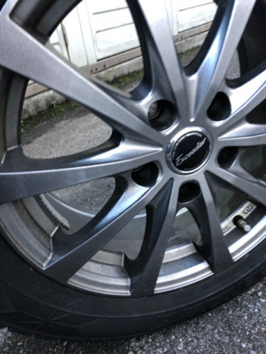 スタッドレスタイヤ　ホイール付　4本セット　205/60R16