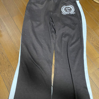 部屋着 ジャージ