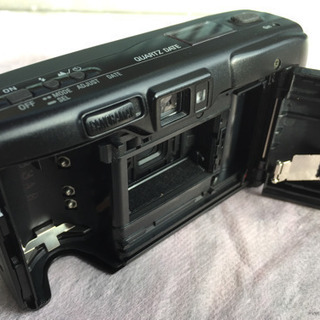 Nikon AF600フィルムカメラ(付電池2本)の画像