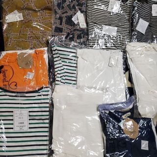 服　未使用　　　UNIQLO　　