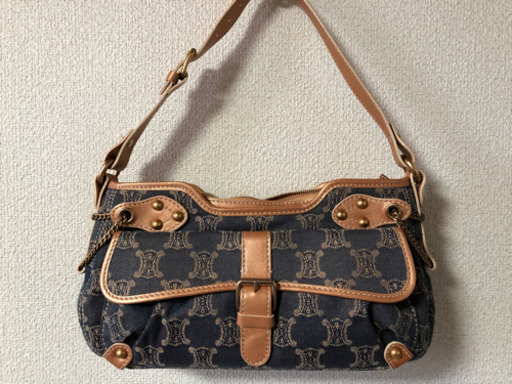 CELINEマカダム柄バッグ