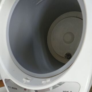 2.2リットル Tiger タイガー 電気ポット 美品 配達サービスの画像