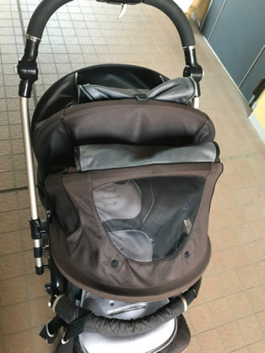 コンビ　ベビーカー　EXグランパセオ L-720