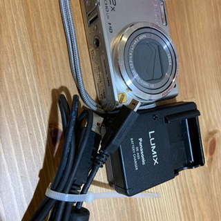 デジカメ LUMIX 12倍ズーム HD