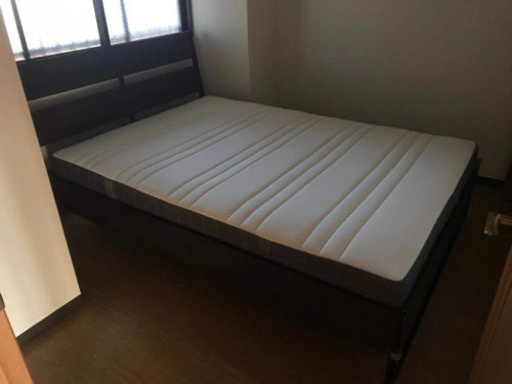 ベッドダブル大阪市内送組み立て料無料