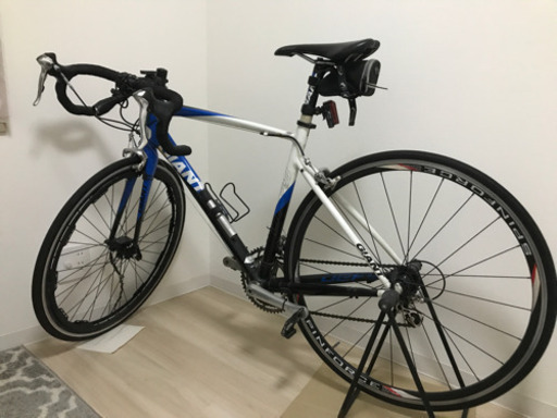 ロードバイク　giant