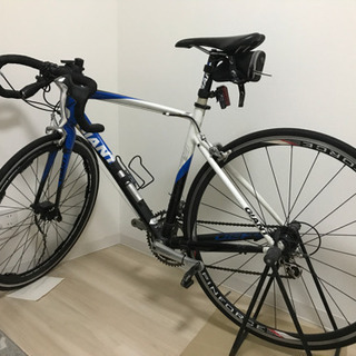 ロードバイク　giant