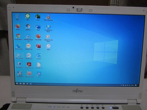 富士通 FM-V　SH53/C  Core i3  M380 デュアルコアCPU、13.3型液晶、Windows10  64bit、HDD 750GB、メモリ4 GB、無線・有線LAN、HDMI、DVD・CD、MS Office365(ver2016)インストール済。