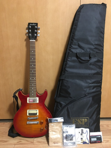 横山健モデル　エレキギター付属品付き