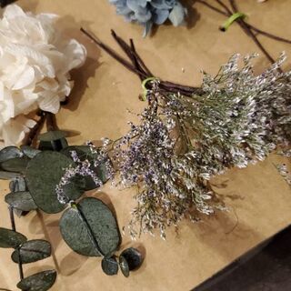 ヘアドレス　プリザーブドフラワー ドライフラワー　ブライダル　ウェディングの画像