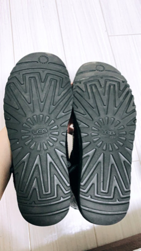 UGG クラシックショート　24.5