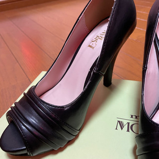 パンプス　ヒール　黒　エスペランサ　22センチの画像