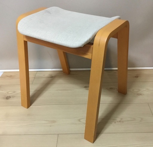＜美品＞ニトリ・木製スツール