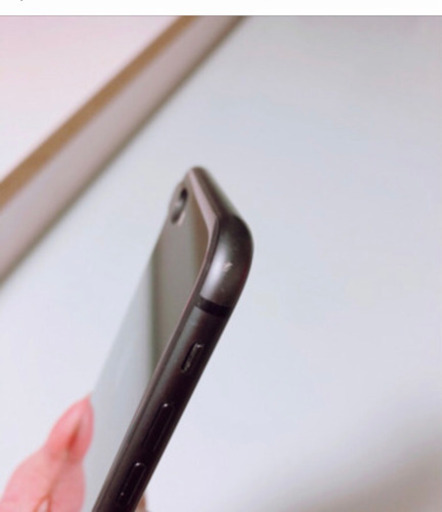 iPhone8plus 年内削除
