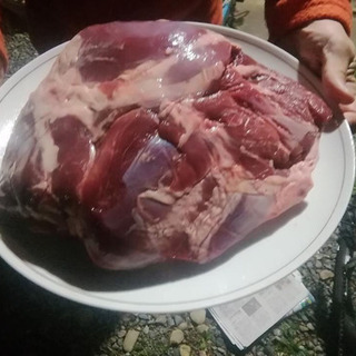 マトンBBQ 骨つきマトンステーキを食べよう　ジンギスカンもやるよ
