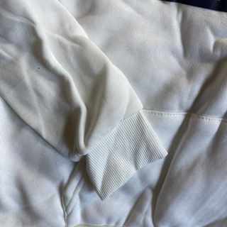 新品　パーカーの画像