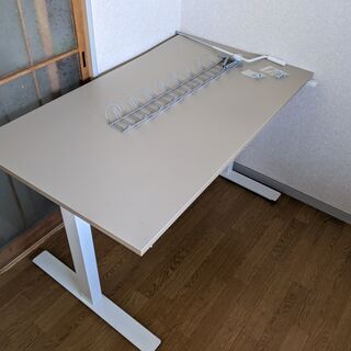 IKEA 手動　昇降式デスク　SKARSTA スカルスタ