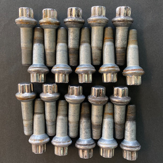 純正ホイールボルト ベンツ 20本セットの画像