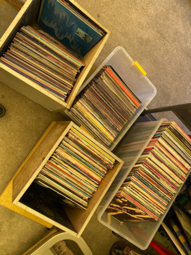 中古レコード約300枚　詳細未確認　最終値下げ