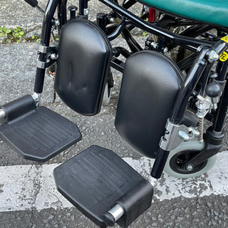 カワムラ KAWAMURA 介助用車いす KX16-42N1 座幅42cm 使用少なめ ティルト&リクライニング 美品の画像