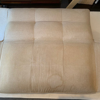ソファベッド(しみアリ)の画像