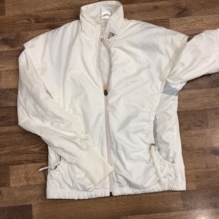 adidas スポーツパーカー