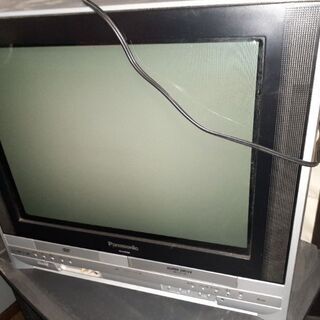 ブラウン管テレビ、カラーテレビなど四台