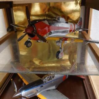 零戦プラモデル三機の画像