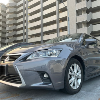 美車レクサスCT200hバージョンC ハイブリッド実燃費19キロ　禁煙車、平成26年式、車検2年付き、フルセグ、LEDライト！の画像