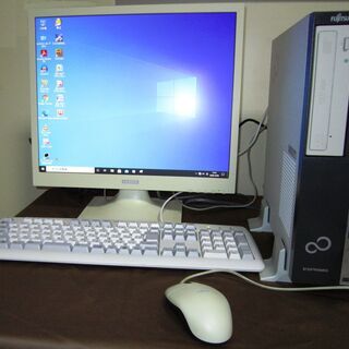FUJITU ESPRIMO D581/D Windows10p...