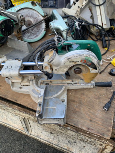 ☆日立　卓上スライド丸のこ　C7FSA　クロスカットソー　切断機　100V