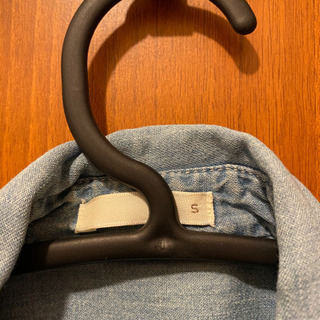GUロングデニムシャツの画像