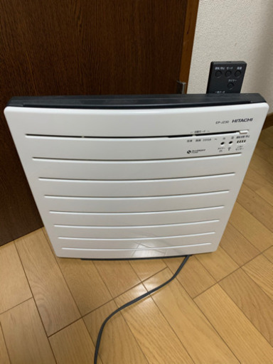日立空気清浄機　HITACHI 売ります。