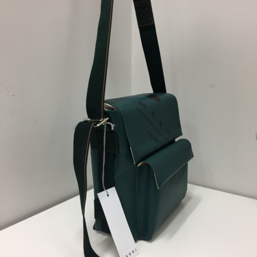 MARNI 新品 ショルダーバック(グリーン)