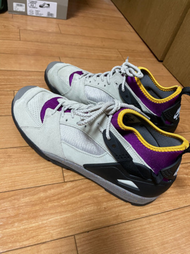 ナイキ　エアリバデルチ　28センチ