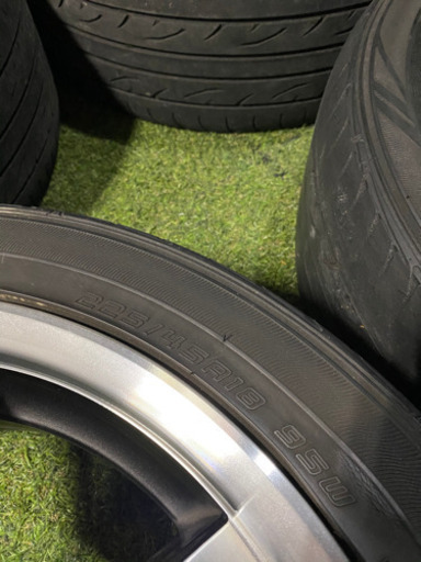 WREST 18インチ ホイール タイヤ 7.5J オフセット＋48 225/45R18 アルミホイール PCD114.3 5穴