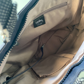 新品です。KIPLING トートバッグ ボストンバッグ　ハンドバッグ　ショルダーバッグの画像