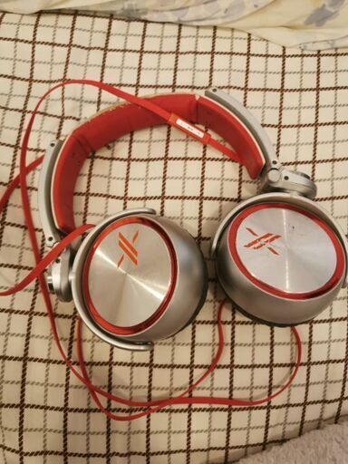 中古SONYヘッドフォン