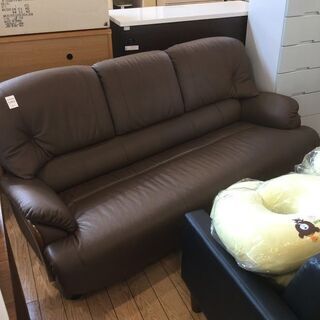 3人掛けｿﾌｧｰ ﾌﾞﾗｳﾝ 合皮 【ﾄﾚﾌｧｸ桶川店】