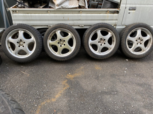 ベンツW220使用 スタッドレスタイヤ