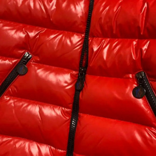 モンクレール ダウン レディースS 未使用品の画像