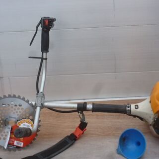 リサイクルショップのダイトーです。 おしゃれアイテム　お持ち帰り価格　リョウビ　エンジン式草刈り機　EKK-2620（中古）の画像